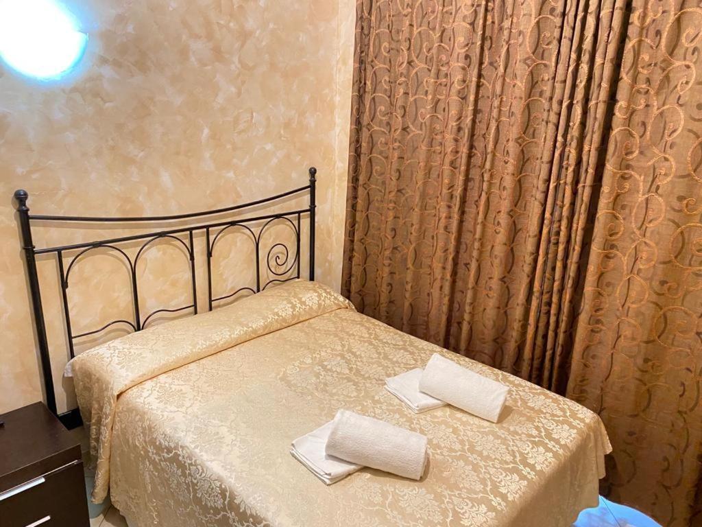Rose Village Guest House Рим Екстер'єр фото